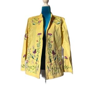 Quacker Factory Yellow Floral Utility Jacket women’s medium.  Does not zip